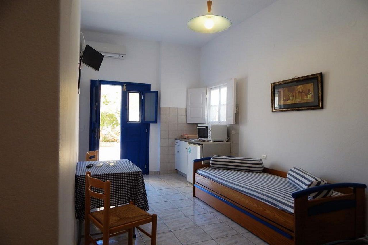Evgenia Rooms And Apartments Φολέγανδρος Εξωτερικό φωτογραφία